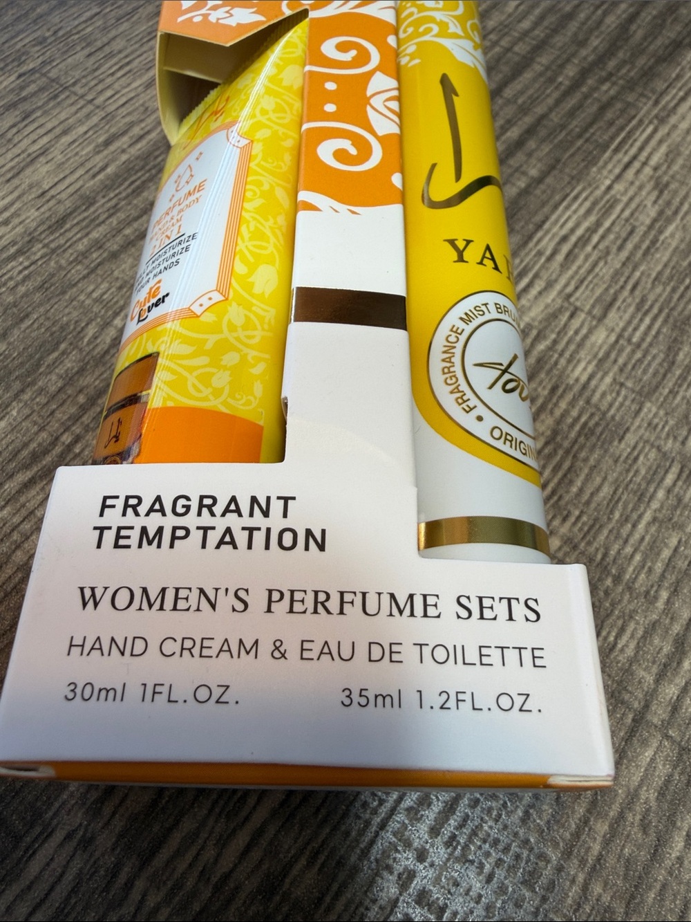 Yara Women's Fragrant Temptation Perfume Set - Yellow - Picture 2 of 4